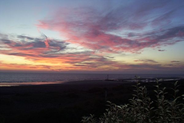 Seaside property for sale with sea views and beach access at Anderby Creek